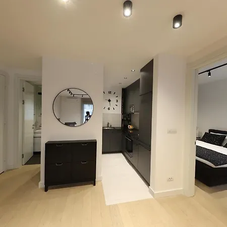 Modern In The Heart Of * Belgrad