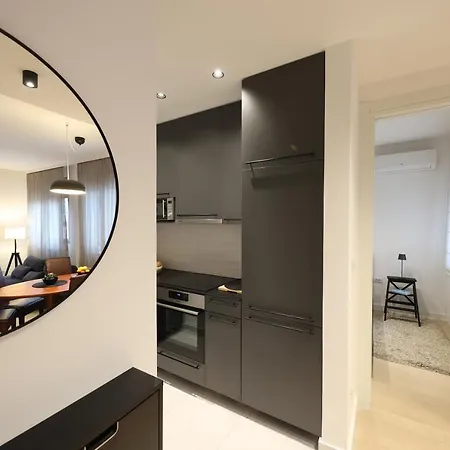 Modern In The Heart Of Belgrado